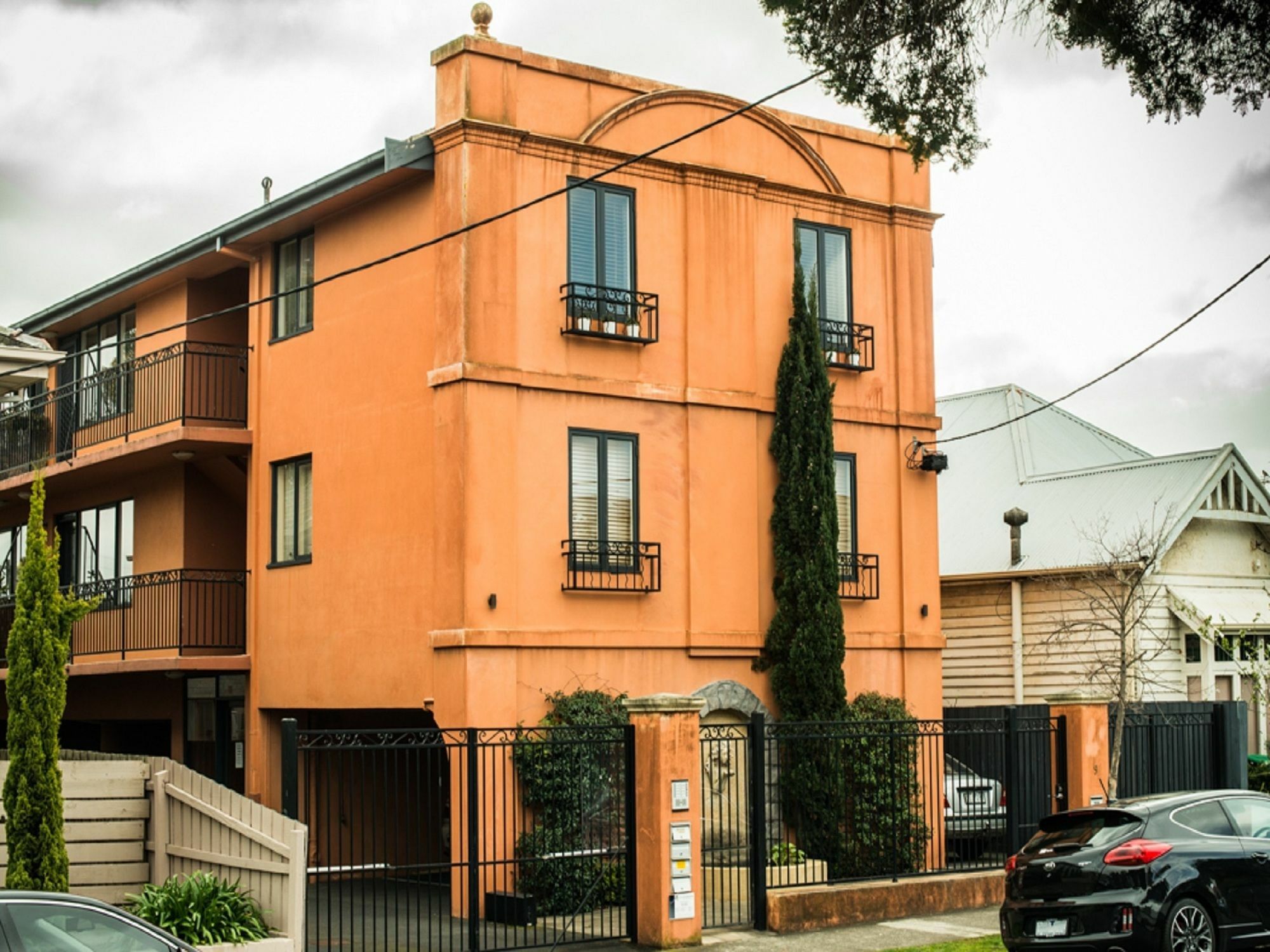 Siena Apartment Melbourne Exterior photo